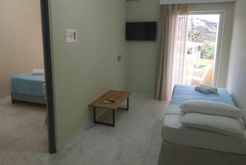 Stalos Kreta, Stalos: Hotel mit Pool und Panoramablick aufs Meer zu verkaufen Gewerbe kaufen